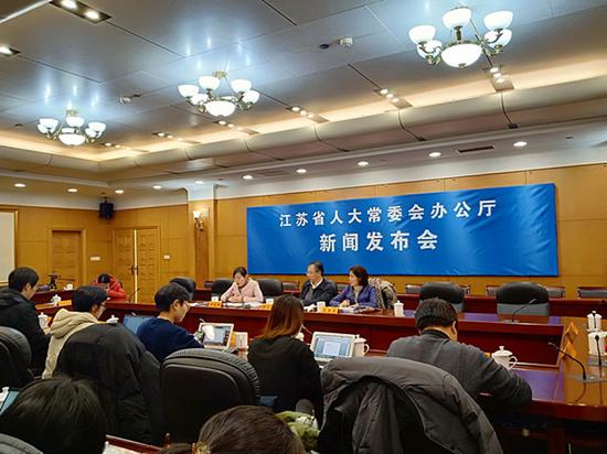 新闻发布会现场