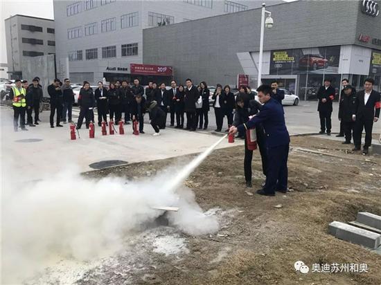 大队长指出
