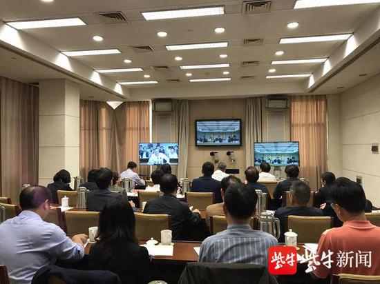 明年1月1日起基本医保、生育保险实行市级统筹管理