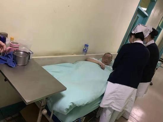 男子医院安家四年 医生捐出饭卡照顾到底