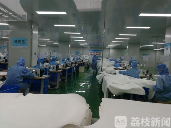 口罩▲江苏正式发布《口罩用聚丙烯熔喷非织造布》团体标准