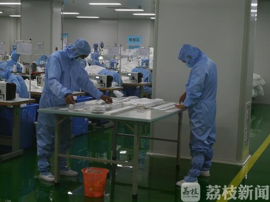 口罩▲江苏正式发布《口罩用聚丙烯熔喷非织造布》团体标准