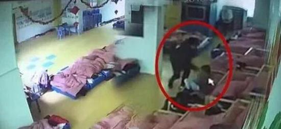 湖南一保育员虐待幼儿：获刑9个月 5年不得从事相关职业