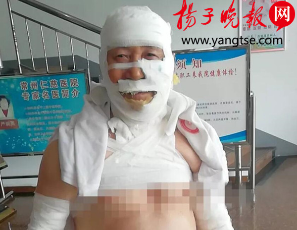 “中国好邻居”！ 常州74岁老人火场救出90岁老邻居