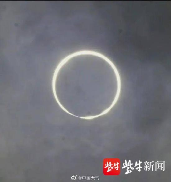 西藏阿里金边日环食