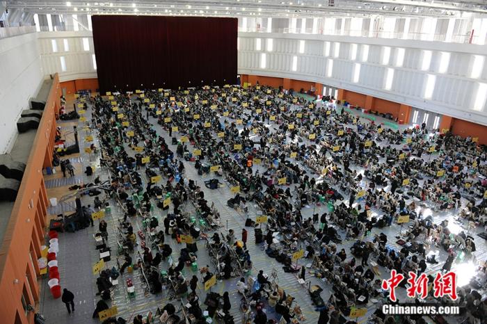 资料图:中国传媒大学2019年艺考复试现场。中新网记者 李骏 摄