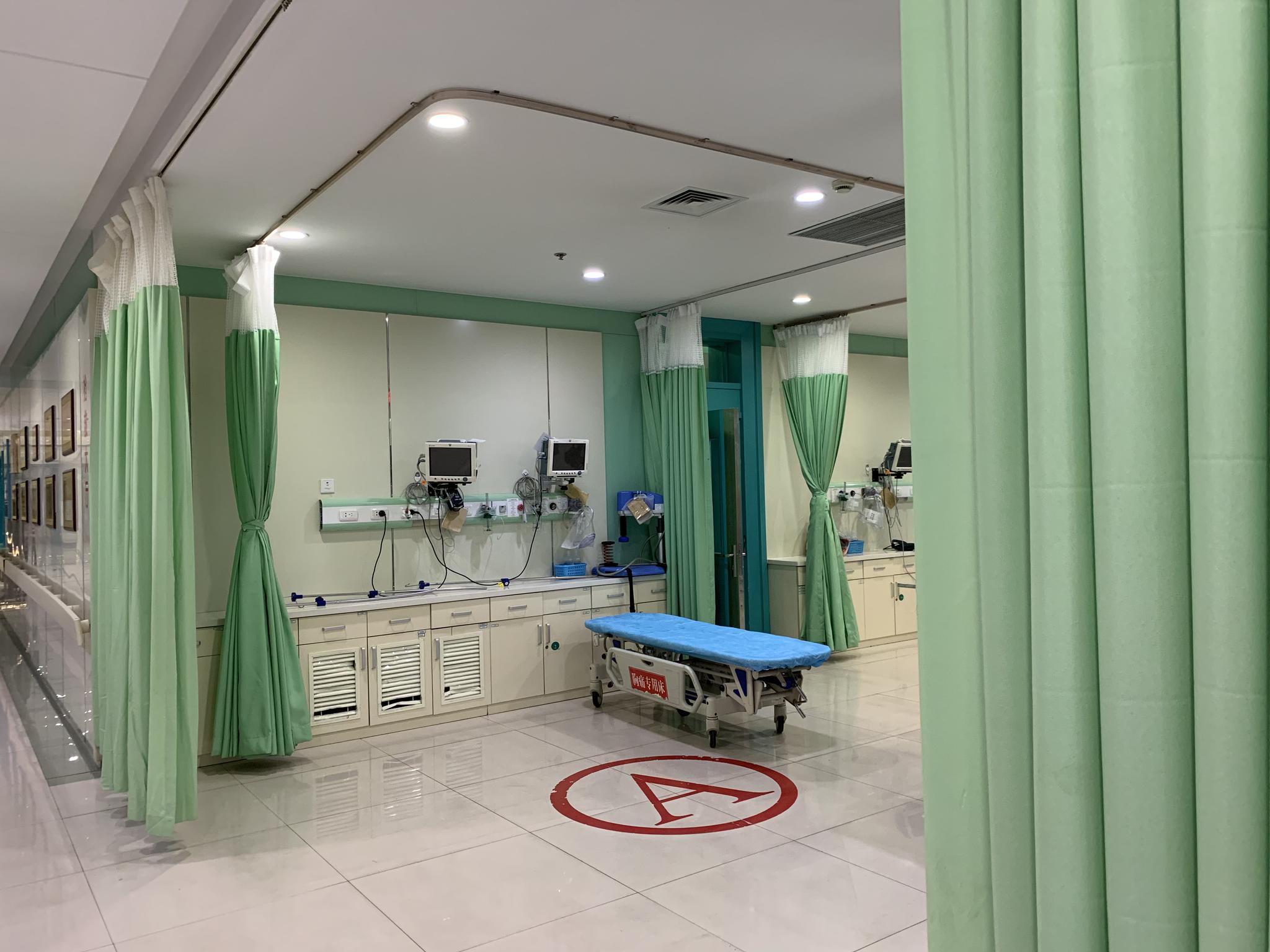 32岁女子隆胸时去世 丈夫：家里都是她的影子