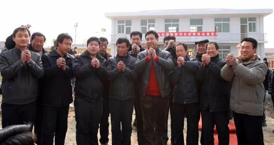 这场灾难过去42年了 但这些数字至今仍刻骨铭心