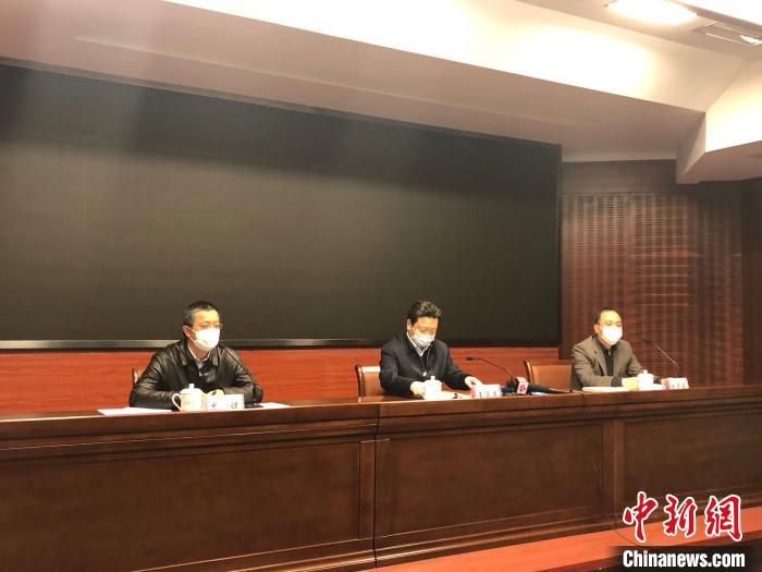 江苏疫情防控和项目复工“两手抓” 安排扩建公共卫生项目