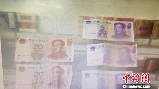 王某制作的假币几乎可以“以假乱真” 警方提供
