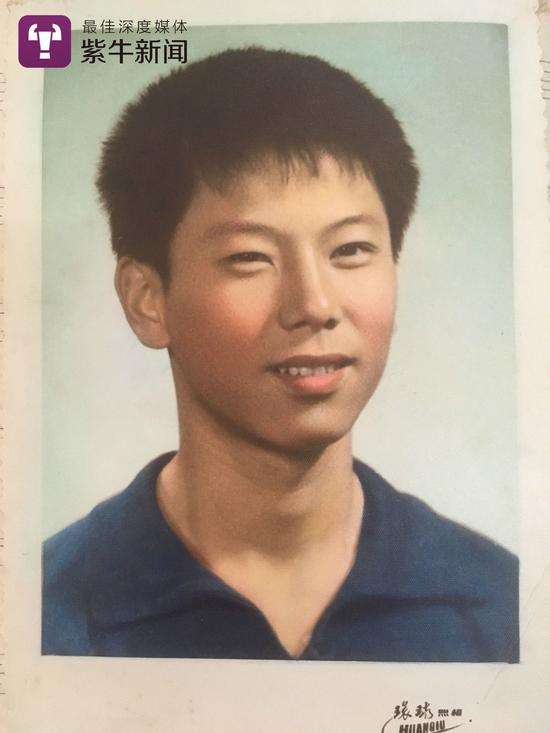 20岁的哥哥牺牲在远离家乡的土地 父母再也没有谈起他