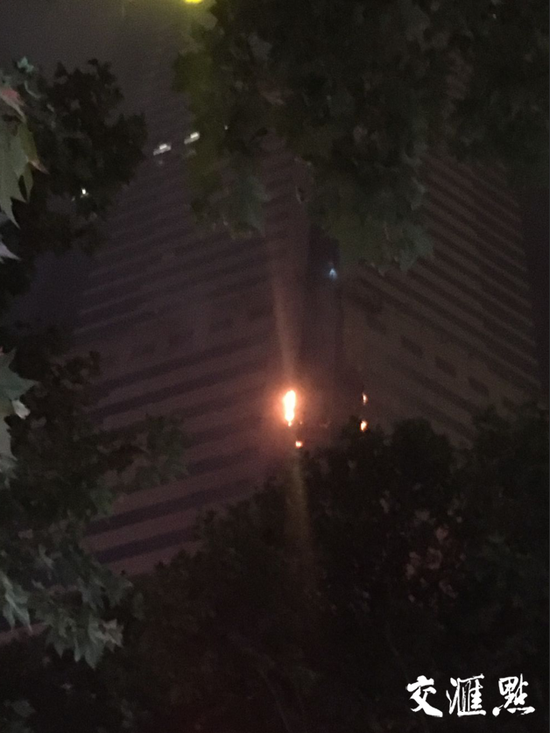 交汇点记者 高伟