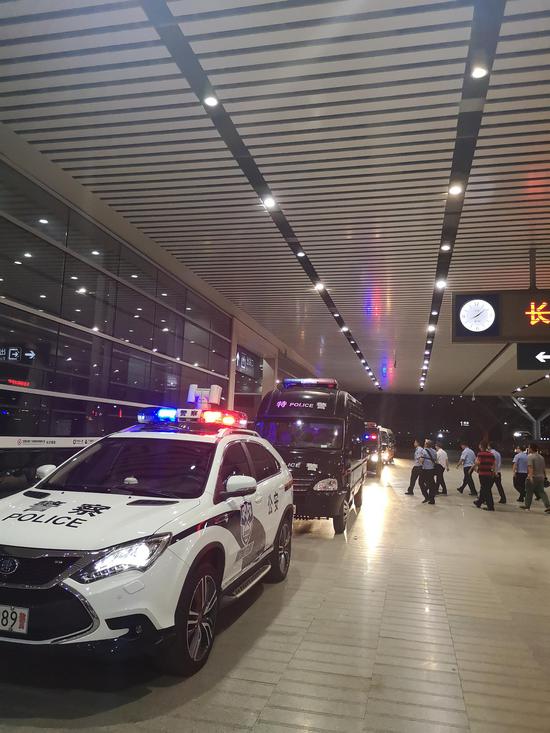 警方抓获A级通缉犯陆海洋：系套路贷头目 涉案千万