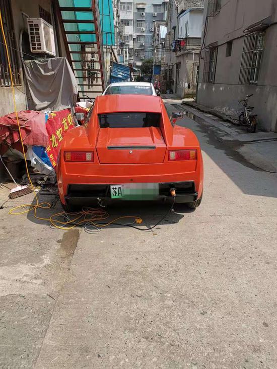 女子15000元网上买辆“兰博基尼” 不仅套牌还是组装的