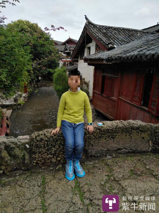 家长起诉老师和学校索赔1元：孩子遭到体罚和嘲讽孤立