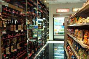 南京一自助超市无人值守 白天被盗上千元商品