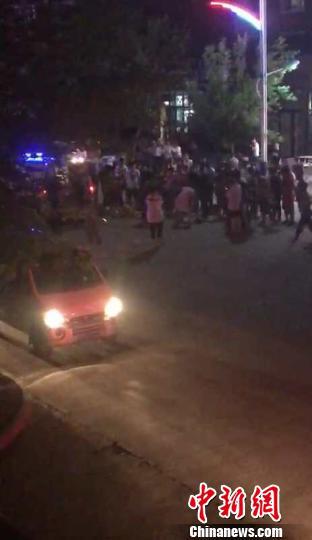 民警酒驾奥迪车撞倒1名行人致其死亡 现已被刑拘