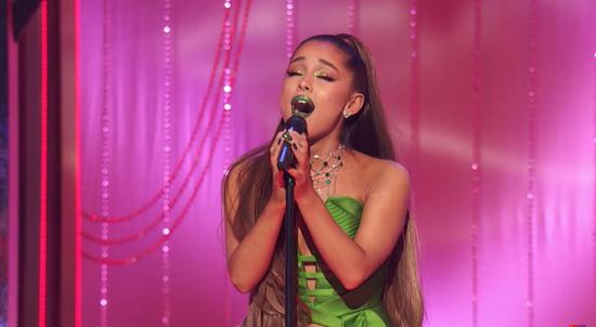 A妹Ariana Grande。图/视觉中国