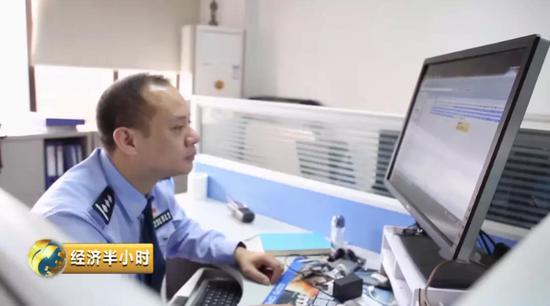 你可能爱上了机器人?相亲网站套路深骗子月赚百万