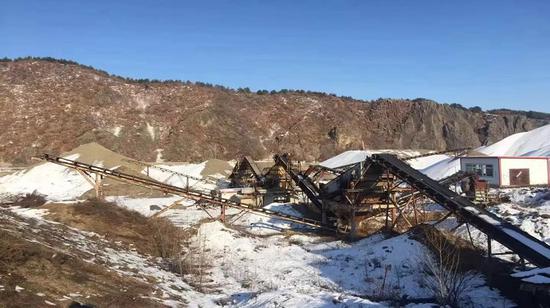 涉枪命案嫌疑人成检察院干部 离奇剧情背后是无法无天