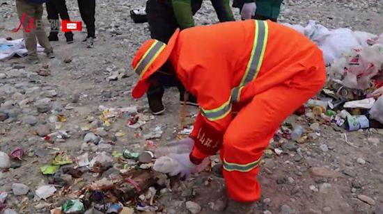(图via Namgyal Sherpa/AFP/Getty)