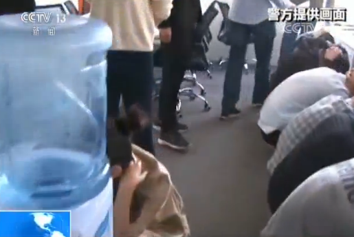 无金融知识 “导师”指导全靠百度