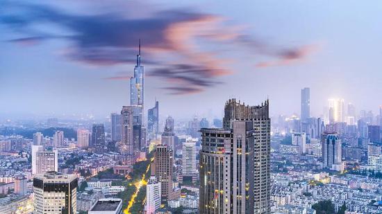 省会的责任担当：从“你们南京”走向“我们南京”