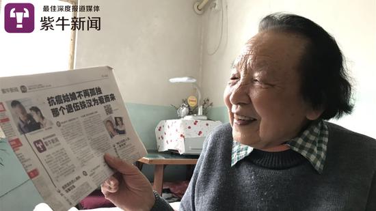朱奶奶说因为紫牛新闻的报道 她决定捐款帮助曾佩