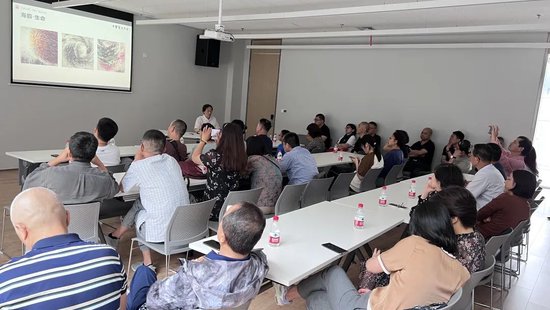 海洋世界绘画作品欣赏 7c36-366d51a99927f8986361b472ab3c7b73.jpg