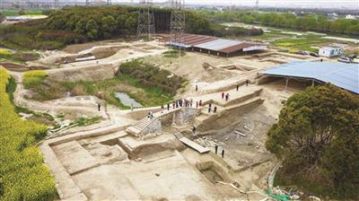 4月2日,航拍江苏张家港黄泗浦遗址考古发掘现场。