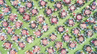 万人生态桃花宴