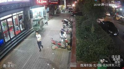 十名小年轻上演仙人跳 民警巧撒饵钓出美人鱼