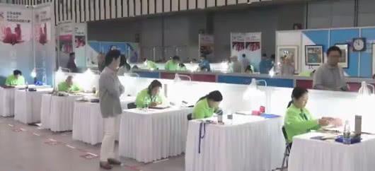 江苏公布百种紧缺型职业 参加培训可获补贴