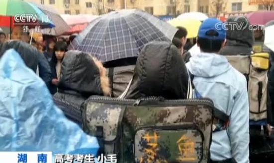 高招骗局调查：高考志愿未报 录取短信已上门