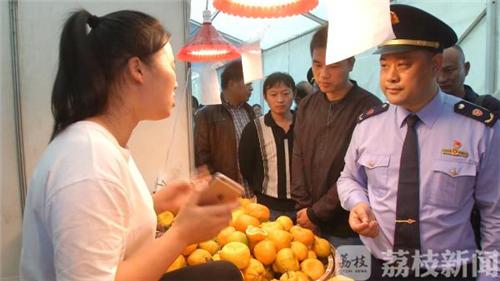 糖水泡刀 水果摊上的“试吃猫腻”