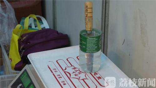 糖水泡刀 水果摊上的“试吃猫腻”