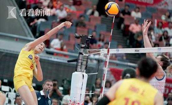 十冠王！中国女排3:0塞尔维亚 盘点历次夺冠瞬间