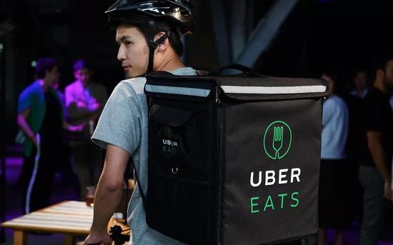 Uber在日本推出Uber Eats送餐服务。图/视觉中国