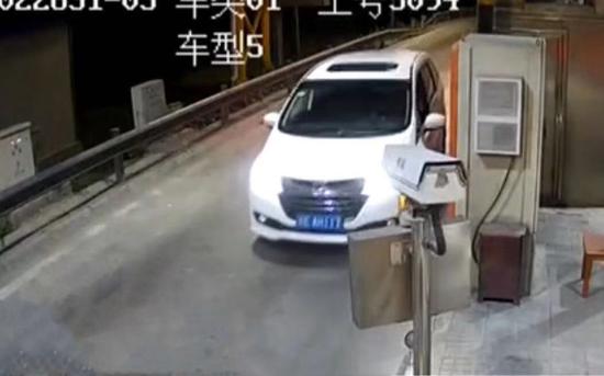 被盗车辆往河北方向行驶。警方供图