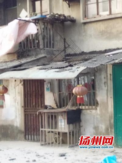 老人坠落现场