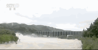 “温比亚”威力不减 一路北上 多地遭暴雨侵袭！