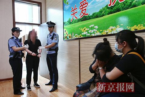 女大学生APP贷款无力还债 盗养母7万卖房款被
