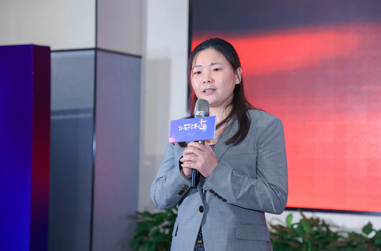 满帮集团运满满妇联主席马桂珍致辞