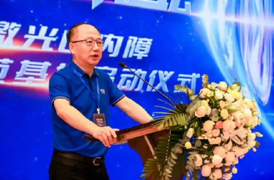 江苏省医学会眼科学分会主任委员姚勇致辞