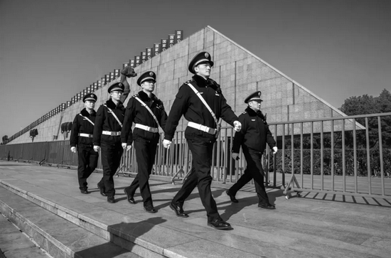 国之祭 3165名南京城管人全力保障“国家公祭日”