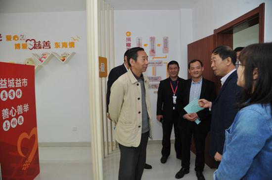 春江镇东海社区慈善超市