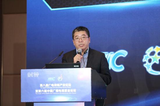IEEE 会士/新一代人工智能产业技术创新战略联盟联合秘书长李世鹏