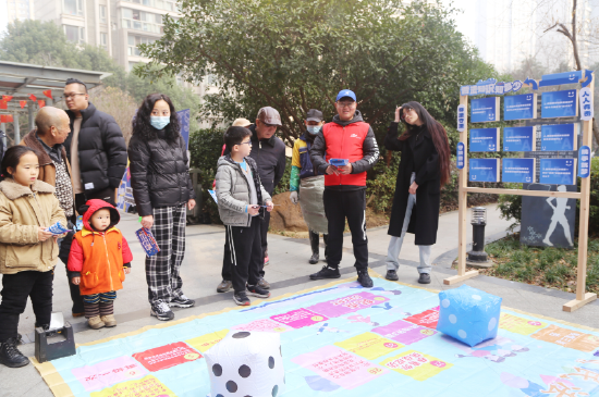 梁溪黄巷：法治集市热闹出摊，暖冬普法深入人心