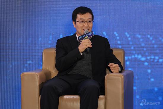 2018南京融合传播峰会暨首届政务新媒体论坛隆重开幕