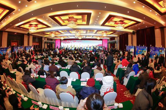 2019南京国际梅花节开幕 来微博邂逅梅花山